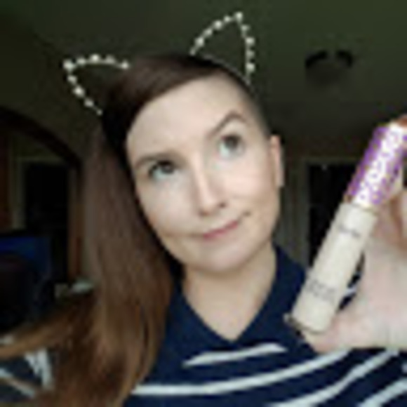 Meet your Posher, Jillian - Picture 1 of 1